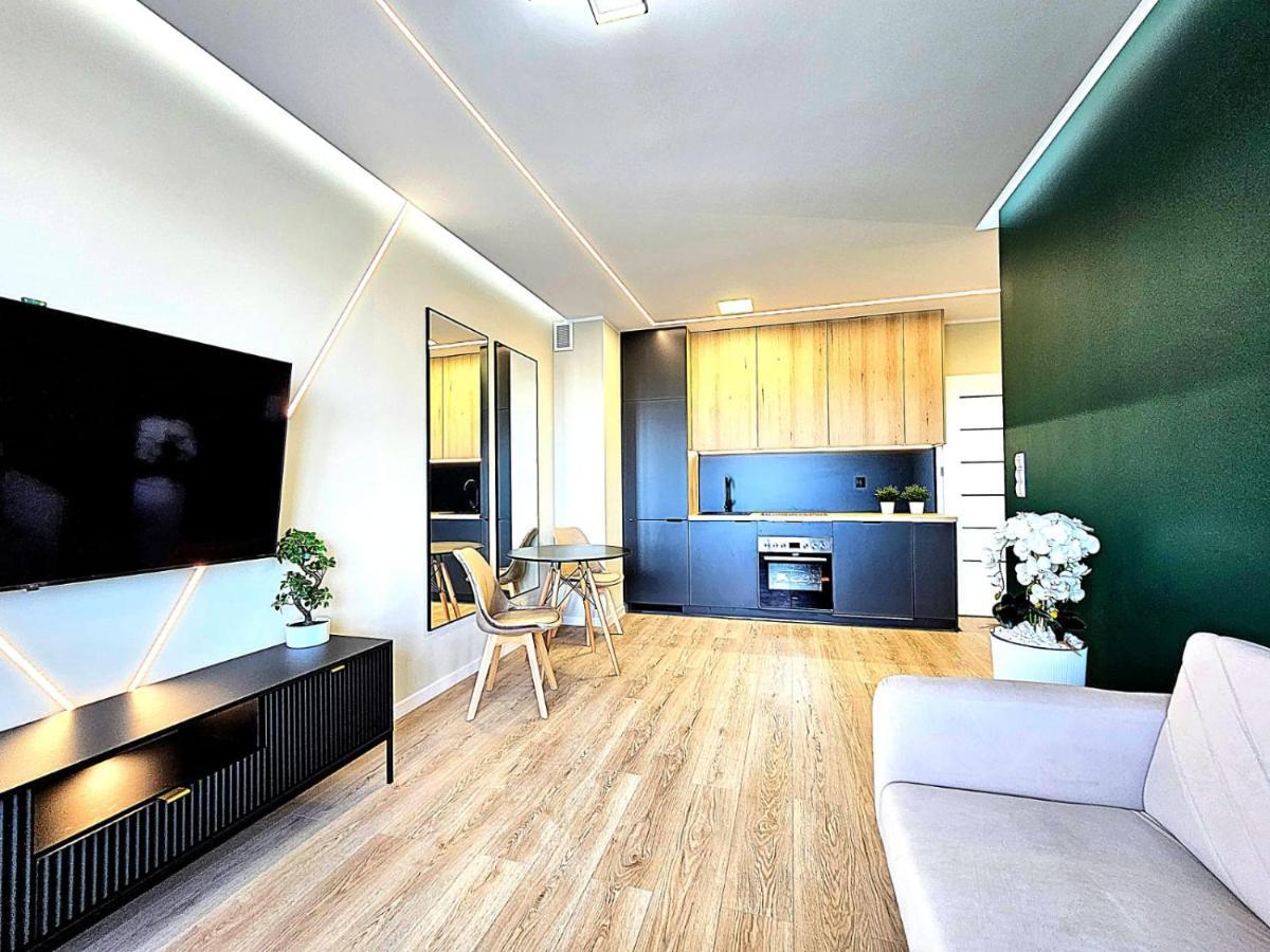 Апартаменты Nowy Apartament 53 Z Klimatyzacja Илава Экстерьер фото